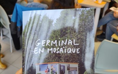 Onze buurt opnieuw uitvindenoverhandiging: Germinal en Mosaïque – overhandig van het boekje op woensdag 15 maart 2023