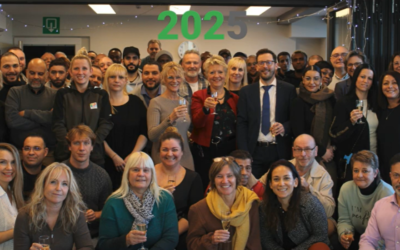 Onze voorzitter, Mathieu Vervoort, en onze algemeen directeur, Pascale Roelants, wensen u het allerbeste voor 2025.